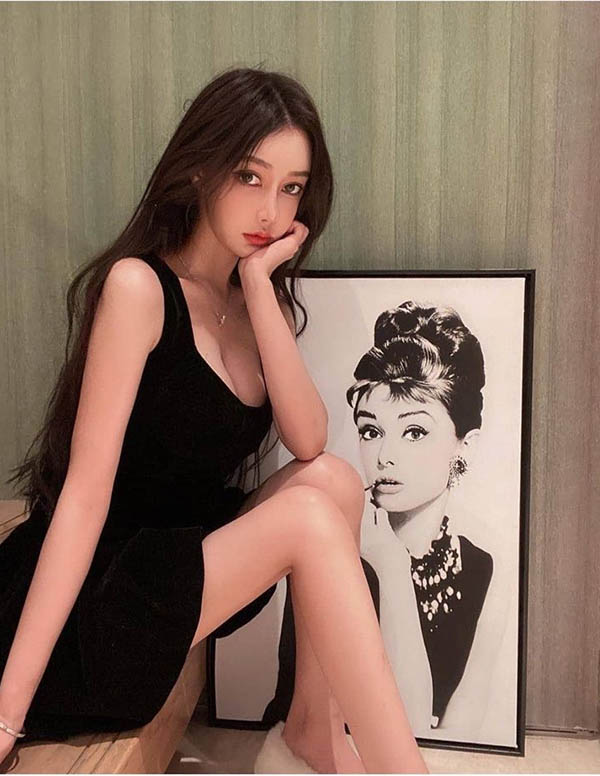 迪拜外围女大学生