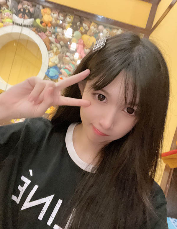 新加坡模特陪游