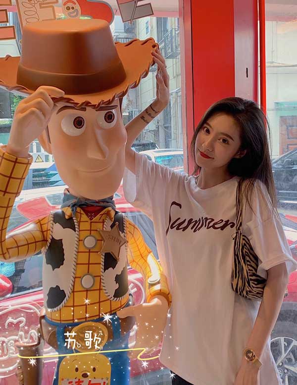 温哥华伴游模特预约